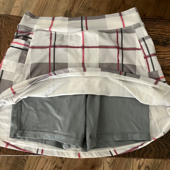Runningskirts.com Running Skirt/Skort Womens S Grey Plaid With Pockets - Picture 2 of 5